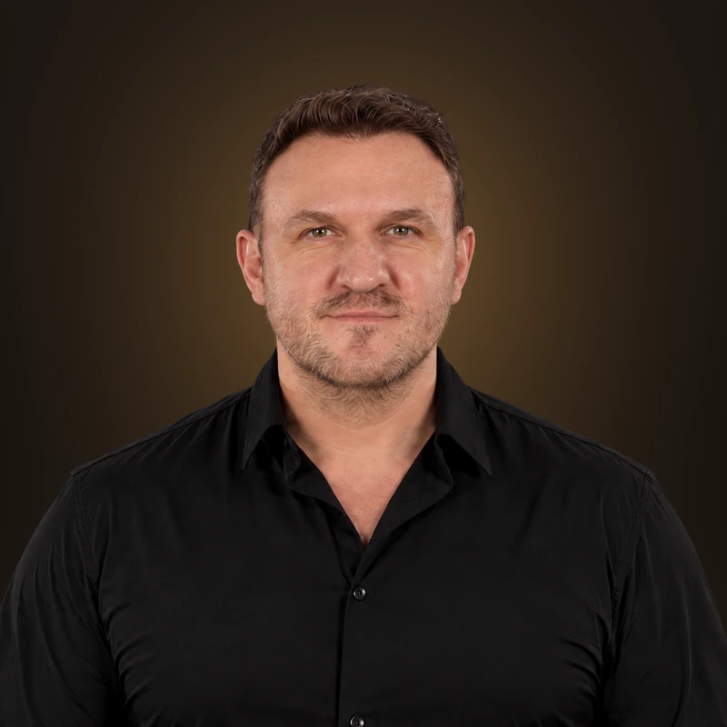Alexandru Stanciu — Moty